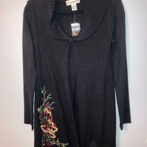 Black 3/4 sweater